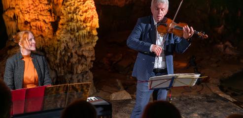 Jaroslav Svěcený - koncert v Punkevních jeskyních, 8. 6. 2024